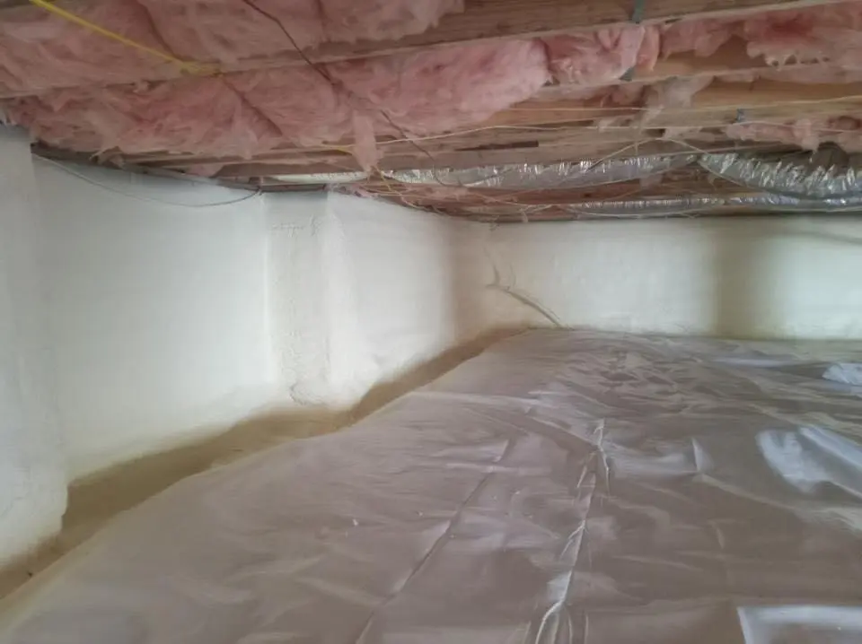 Crawl space encapsulation with closed-cell spray foam for Roof Maintenance in Sergeant Bluff